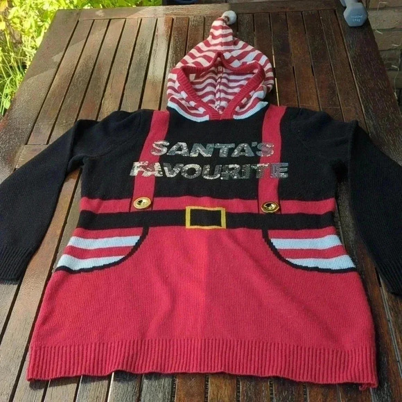 Santa's Favourite  Sweater - Picture 2 of 9